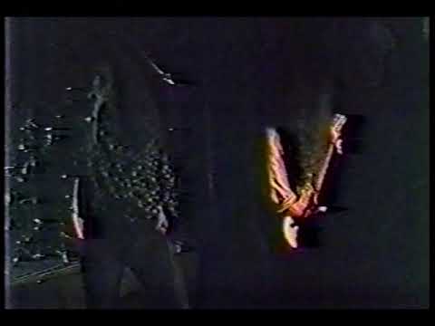 BADLANDS  -  Devil's Stomp ( Jake  E. Lee )