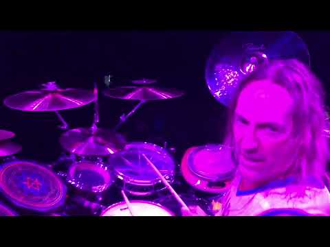 Danny Carey plays a small tribute to one of the greats.