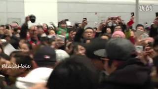 Download lagu Lee Joon Gi - At Guangzhou Airport 16.02.14 mp3