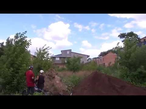 Дабл бекфлип на маленьком трамплине