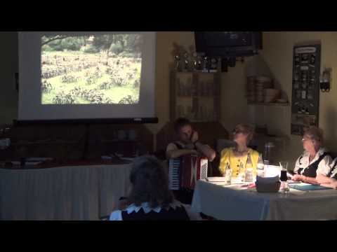 Andreas Knopf Jodelmeister und Singpartnerin Martina Weber Trachtengruppe Altenbrak 2013 8)457635