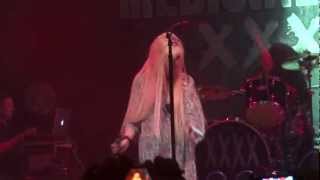 The Pretty Reckless - &quot;Goin&#39; Down&quot; (Live in Los Angeles 3-14-12)