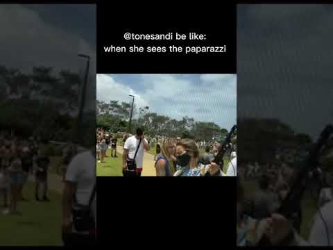 @tonesandi be like: when she sees the paparazzi (#shorts)