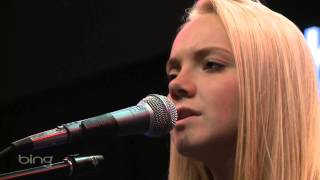 Danielle Bradbery &#39;A Little Bit Stronger&#39; Portland 98.7 Excellent!