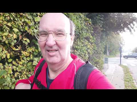 MongoTV_9936 - MIN GÅTUR - Del 3 - Fredag 14.Oktober 2022 - Går En Tur og Spiser FROKOST PIZZA