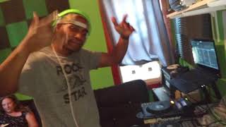 Kabutey Live DJ set at Catlikethief's studio!