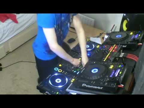 DJ Tyujia - Voices of Hardcore