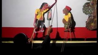 Download lagu Lucu Banget! Wayang Kampung Sebelah Judul 'Raja Linglung Masuk Kampung' (Bagian 2) mp3