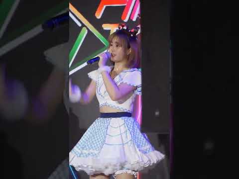 Shining Stars - シダレヤナギ (แพรว/FANCAM) : Sora! Sora! Debut Stage - Reach for the Sky