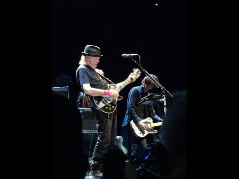 Neil Young - Like A Hurricane (München 2019)