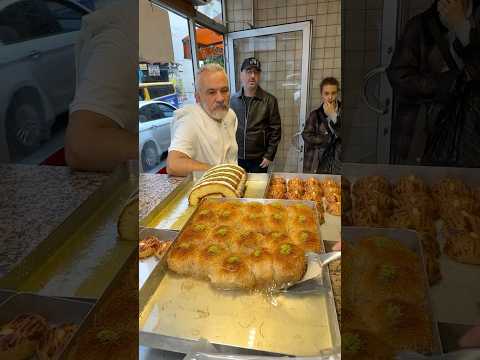 Çok Sevilen Tel Tel Kadayıf 400 TL! Parlar Pastanesi Fatih #reklam