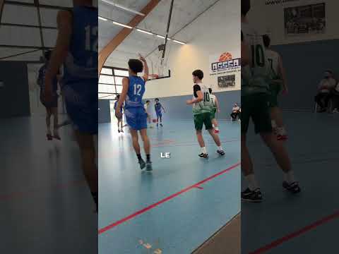 Je dois impressionner ma sœur pendant mon match pour qu’elle m’offre un cadeau🎁😁