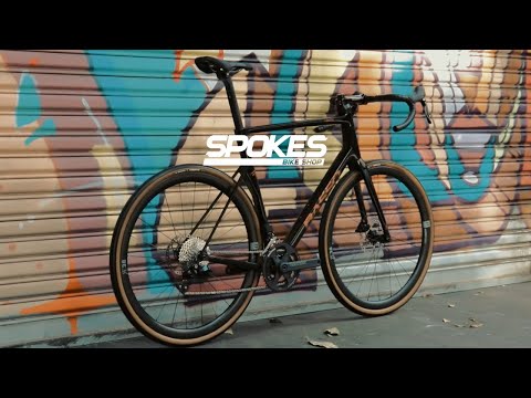 BIKE CHECK | Basso Venta R Magma Black customizada na SPOKES