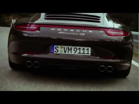 The new 911 Carrera 4 - New design.
