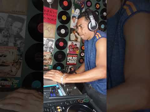 Howie t Love Rockers Sample Mix8🎚🎤🎧🎛