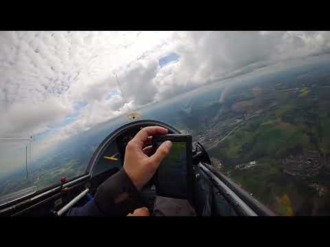 Flying vintage VT-16 Orlik