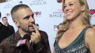 Season 3 Premiere - Adrianne Palicki & Nick Blood (VO)