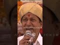 Dr Rajkumar Singing In Mysore Chamundeshwari Temple Rare Video