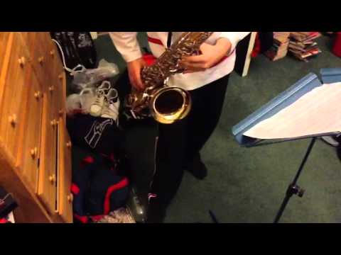 Tenor Saxophone - James Bond Theme Tune