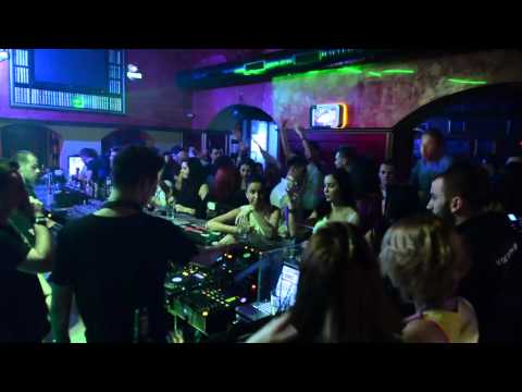 LUCIAN BARBULESCU / DJ SET / TRINITY COLLEGE PUB - BUCURESTI DEC 2012