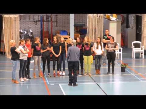 2015-04-18 huldiging VoCASA Dames 3
