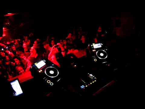 USTMTV - In The Booth W/ Ummet Ozcan @ Sullivan Room, NYC - Opening Track