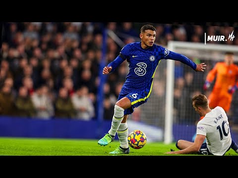 Thiago Silva Makes Defending Look EASY!