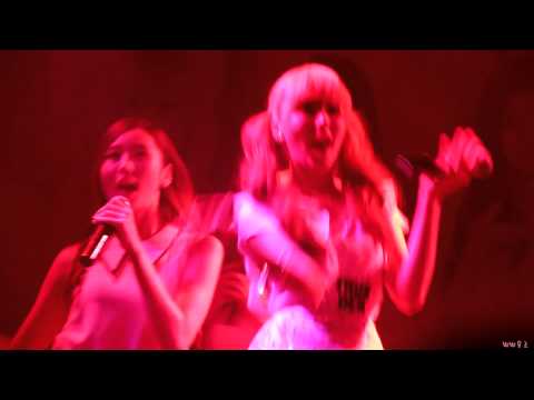 Hellovenus -What are you doing today? Short Yoon-jo Fancam in 1st Fanmeeting