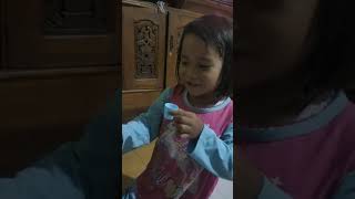 Download lagu Lucunya Kayla Pamer Mainan baru dispenser mini #toysforkids #dispenser #unik mp3
