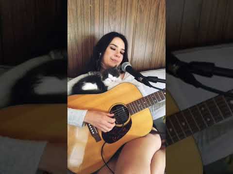idontwannabeyouanymore by Billie Eilish (Cover by Adrea Castiano)