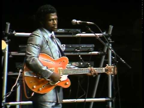 Willie Banks - God Is Still In Charge