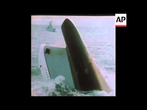 SYND 26 11 75 SOVIET SHIP HORIZON SINKS IN ENGLISH CHANNEL