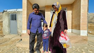 Download lagu Our first day with our adopted daughter! Does she feel happy to be with us?  mp3