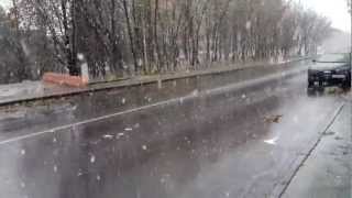 preview picture of video 'First snow in Kursk 31/10/2012'