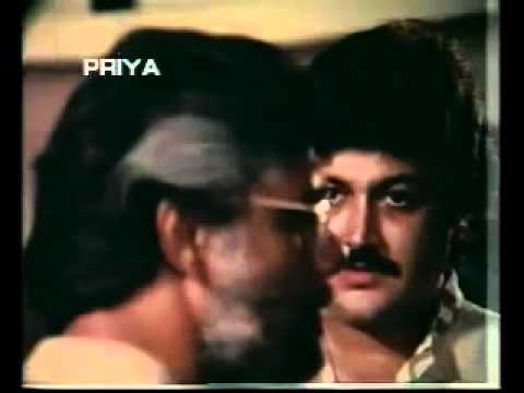 Poster phir aaj mujhe tumko