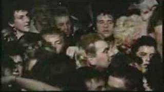 UK Subs - I Couldn't Be You