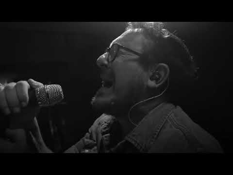 Videoclip de Un Frasco (Vivo A Contraluz) — La Vela Puerca