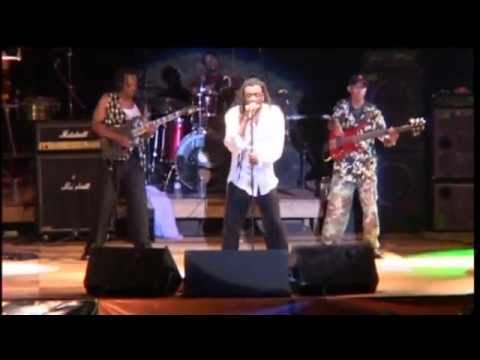 Lucky Dube Live in Uganda-Together as one