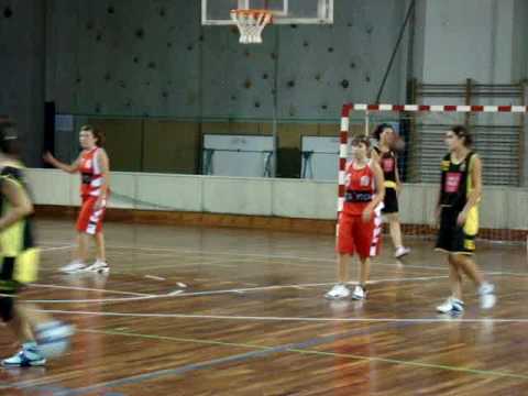 C.B.Cellera 39 -77 Basquet Porqueres
