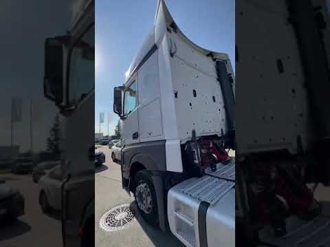 2012 Тягач 4x2 Mercedes-Benz Actros 1842