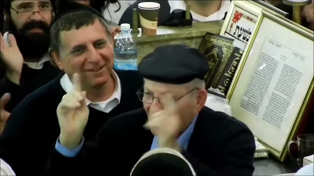 סרטונים נדירים בחייו של מורנו ורבנו הרב חיים הכהן החלבן זצ"ל