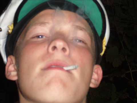 Captain Nikk  GehacktesPartyBierSong