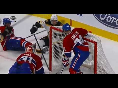 Simon Gagne scores to pull the Bruins within one late in the third