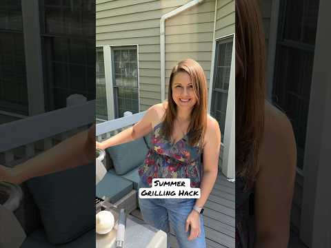 Summer Grilling Hack #shorts #summergrilling #grillinghack #lifehack #cleangrill #cleaninghack