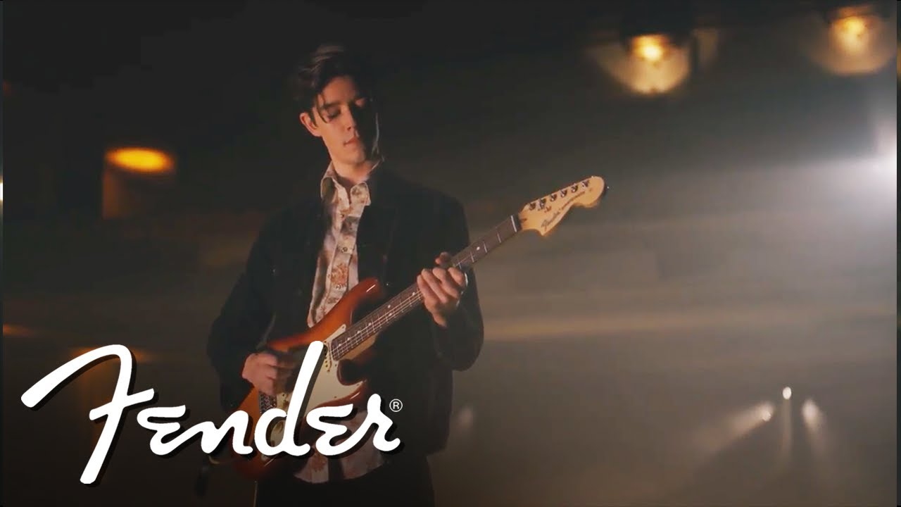 Fender American Performer Stratocaster w/Deluxe Gigbag - Arctic White RW