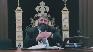 הרב אייל עמרמי - השם אוהב אותך תמיד! (הרב אייל עמרמי) - התמונה מוצגת ישירות מתוך אתר האינטרנט יוטיוב. זכויות היוצרים בתמונה שייכות ליוצרה. קישור קרדיט למקור התוכן נמצא בתוך דף הסרטון