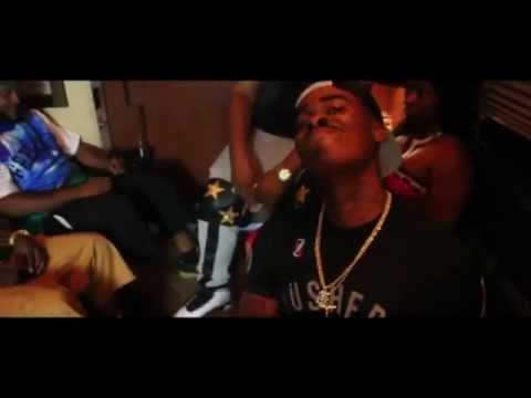 BailGang Belli ft. P-Nyce & Juice Escobar - Money Talks (Official Video)