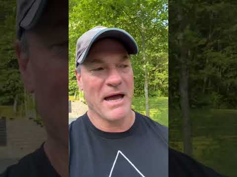 Everything You Need to Know About What to Feed Your Dog: Carnivore Diet Edition