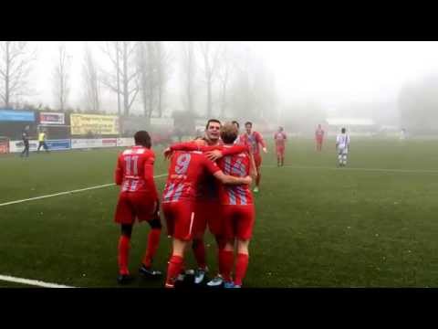 Zouaven komt op 1-3 tegen Fortuna Wormerveer door Dennis van Tricht.
