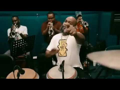 Omega el Fuerte FT Ozuna - Llegó La Grasa ( llegó la para ) Remix en Vivo 2021